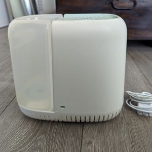 Canopy humidifier